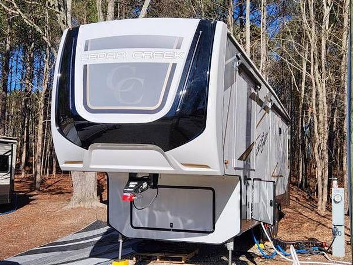 Used 2021 Forest River Cedar Creek w/ 2020 Ram 2500