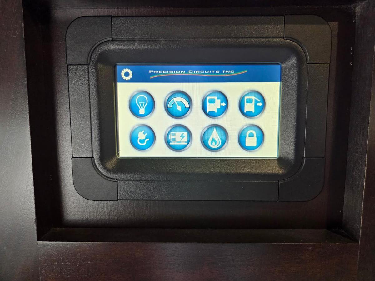 Used 2021 Dynamax Force Hd 37TSHD