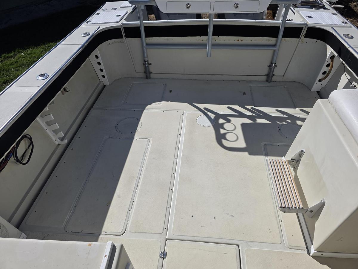 Used 1987 Boston Whaler 27 Twin Yamaha 250'S