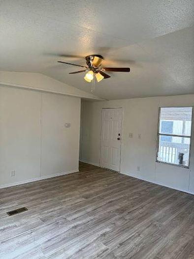 Used 1999 Fleetwood Homes Manufactured Home