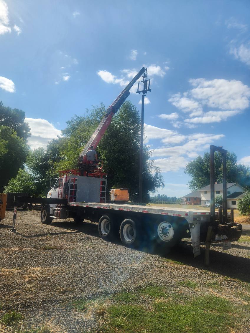 Used 2006 Sterling 9500 Knuckelboom Truck