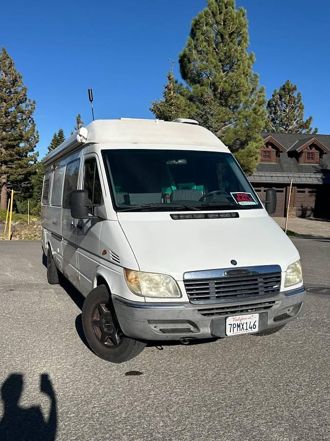 Used 2002 Mercedes-Benz / Freightliner