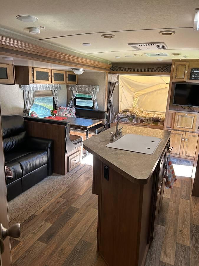 Used 2016 Forest River Rockwood Woo 23IKSS Travel Trailer