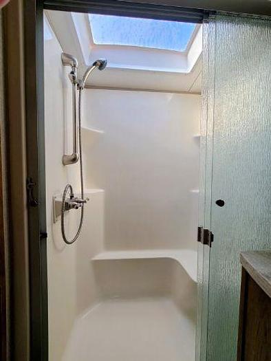 Used 2017 Keystone Montana Legacy 3661RL