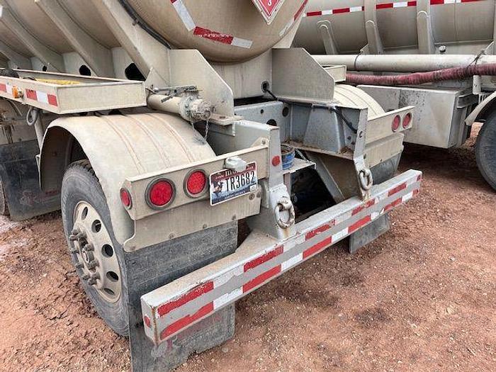 Used 2015 Dragon 260 Barrel Trailer