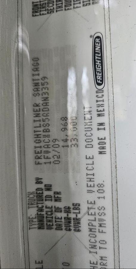 Used 2021 FREIGHTLINER BUSINESS CLASS M2 106 HOOKLIFT