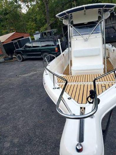 Used 2003 McKee Craft Runaway 22