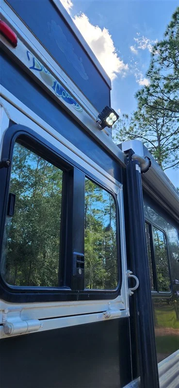 Used 2008 Dream Coach Platinum 3 Horse Trailer