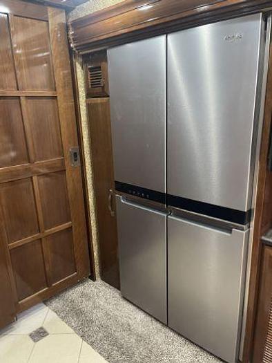 Used 2012 Newmar King Aire 4584