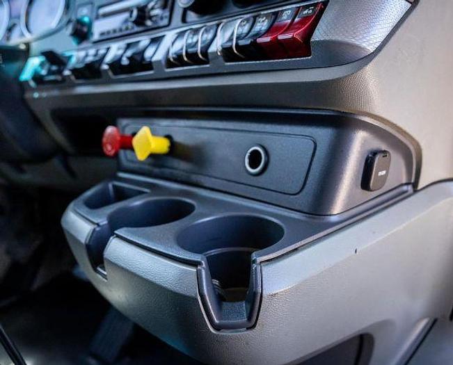 Used 2020 KENWORTH T880