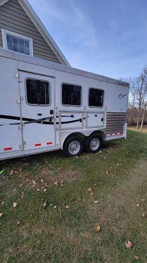 Used 2011 Cherokee Tomahawk Horse Trailer
