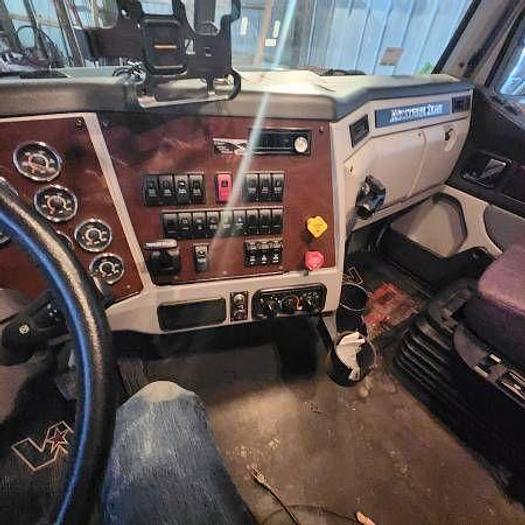 Used 2019 WESTERN STAR 5700XE