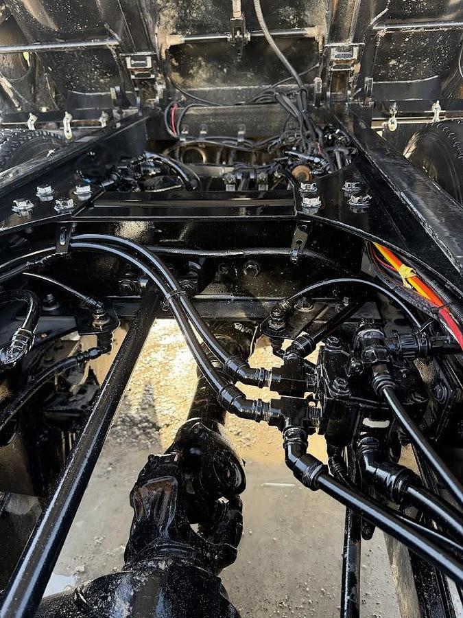 Used 2025 Peterbilt 567