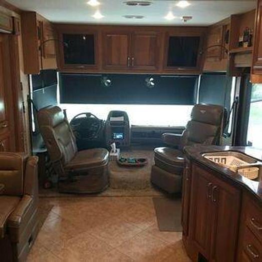 Used 2015 Fleetwood Bounder 35K