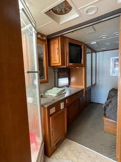 Used 2004 Fleetwood Pace Arrow 36B