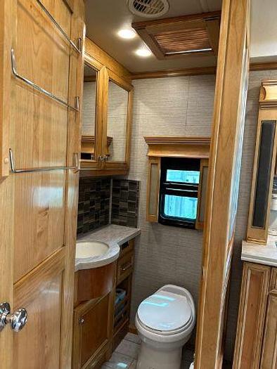 Used 2021 Tiffin Phaeton 40IH