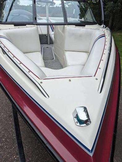 Used 1996 Malibu Sunsetter LX Ski Boat