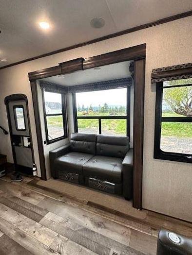 Used 2021 KZ Durango Gold RKQ391