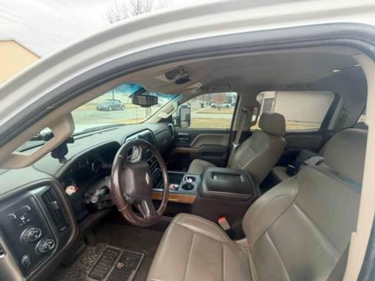 Used 2020 Forest River Palomino Columbus 1492 366RL