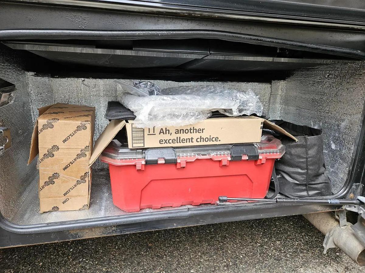 Used 2022 Dynamax Isata 5 30FW