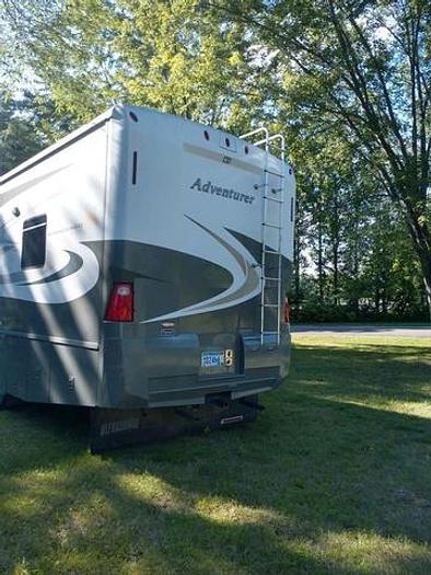 Used 2006 Winnebago Adventurer