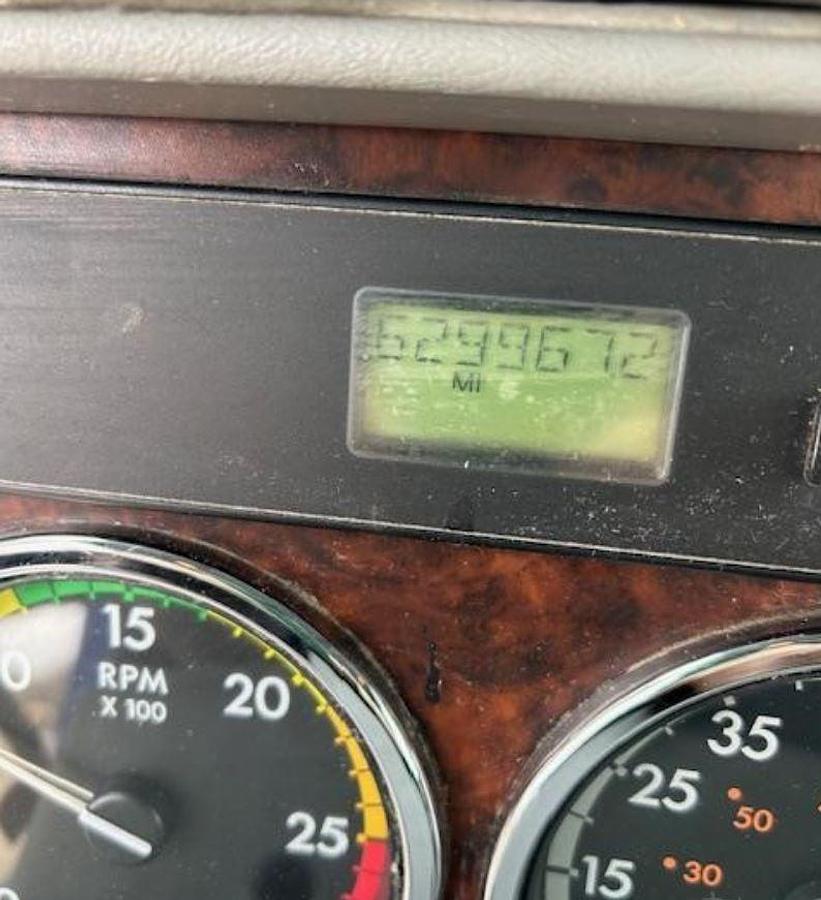 Used 2017 Freightliner Columbia 120