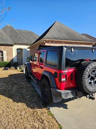 Used 2018 Jeep Wrangler Unlimited Sport