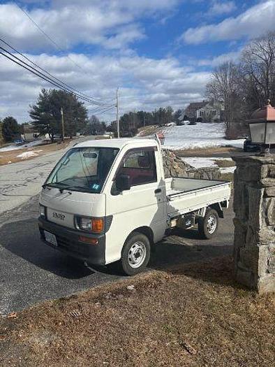 Used 1998 Daihatsu Hijet Mini Truck
