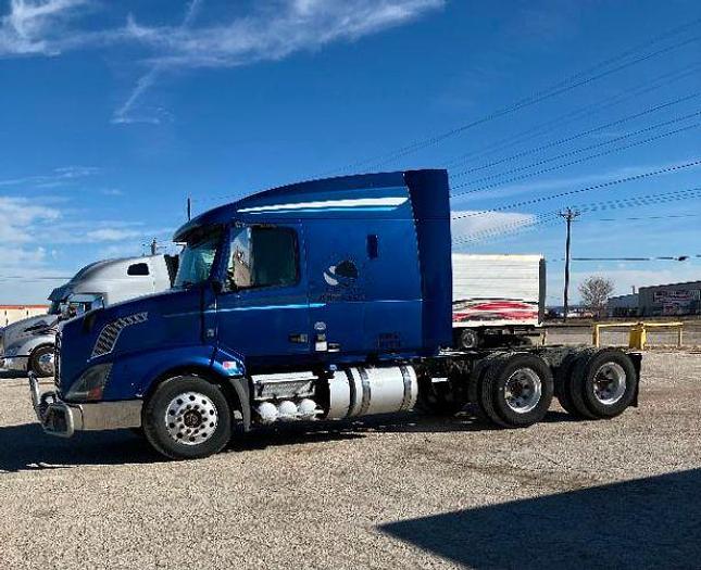Used 2016 Volvo VNL 630 D13