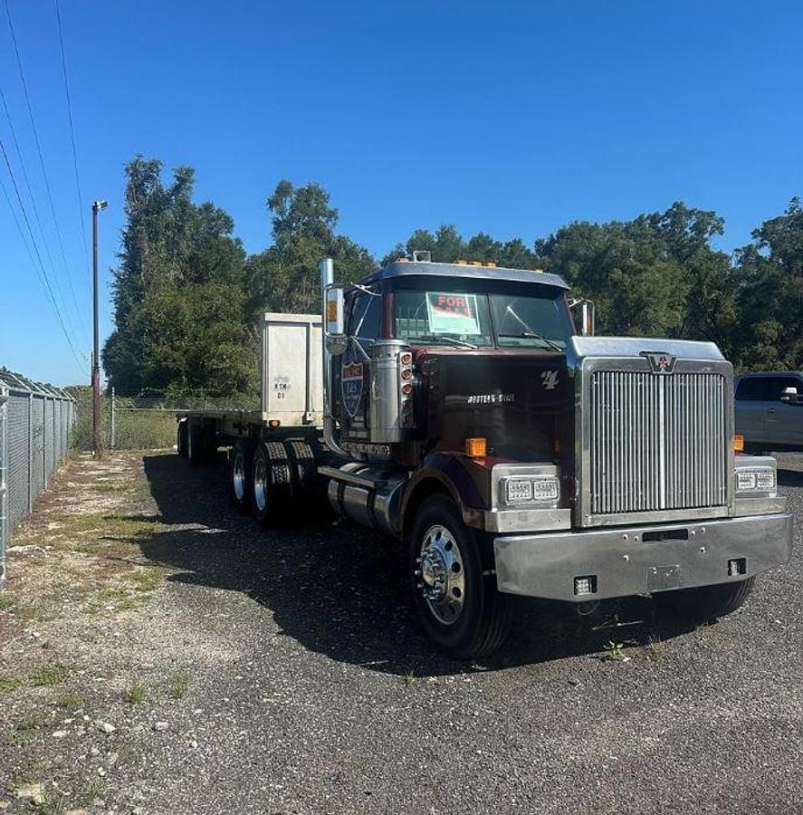 Used 2005 WESTERN STAR 4900EX Day Cab with 1991 Rave 53’ Flatbed Trailer