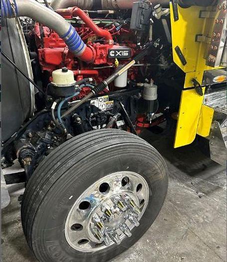 Used 2021 KENWORTH W900