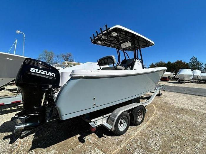 Used 2020 Proline Sportsman Center Console