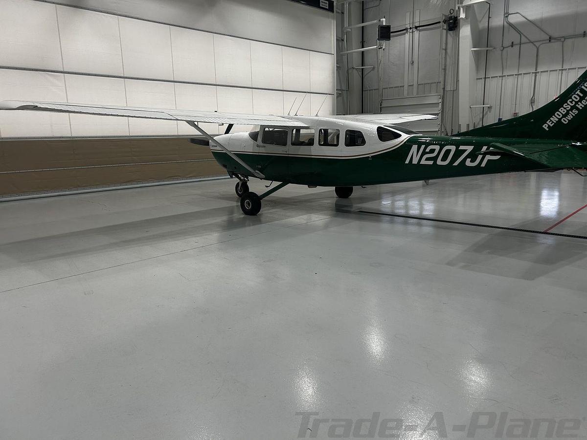 Used 1974 Cessna 207