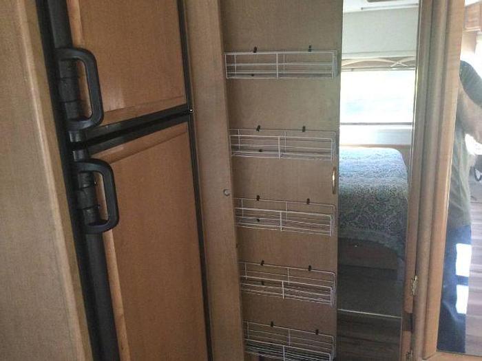 Used 2002 National Dolphin 5320