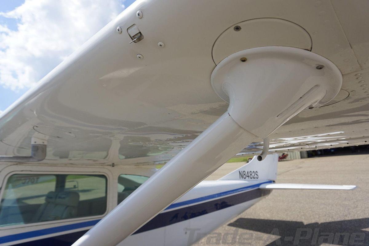 Used 1965 Cessna 182H Skylane