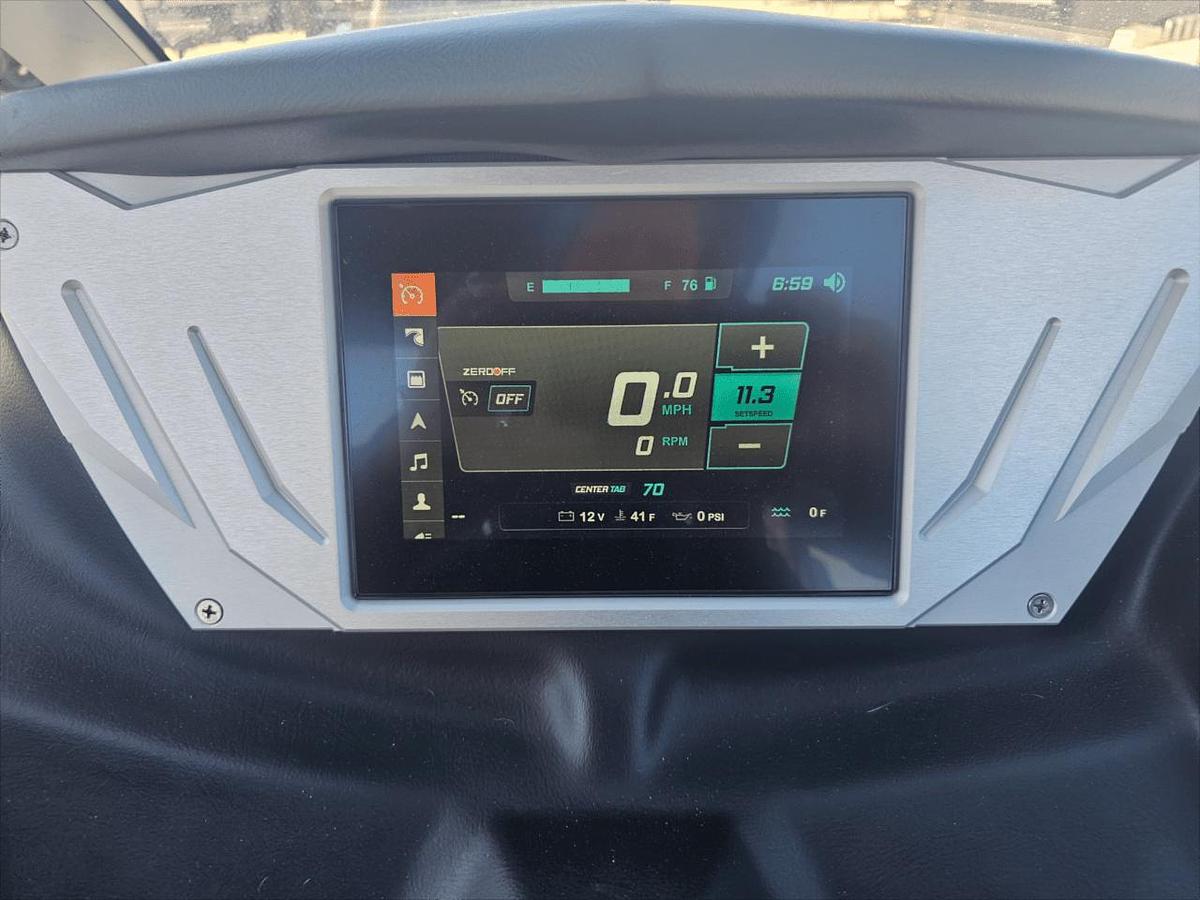 Used 2024 Supreme S220 Pontoon Boat