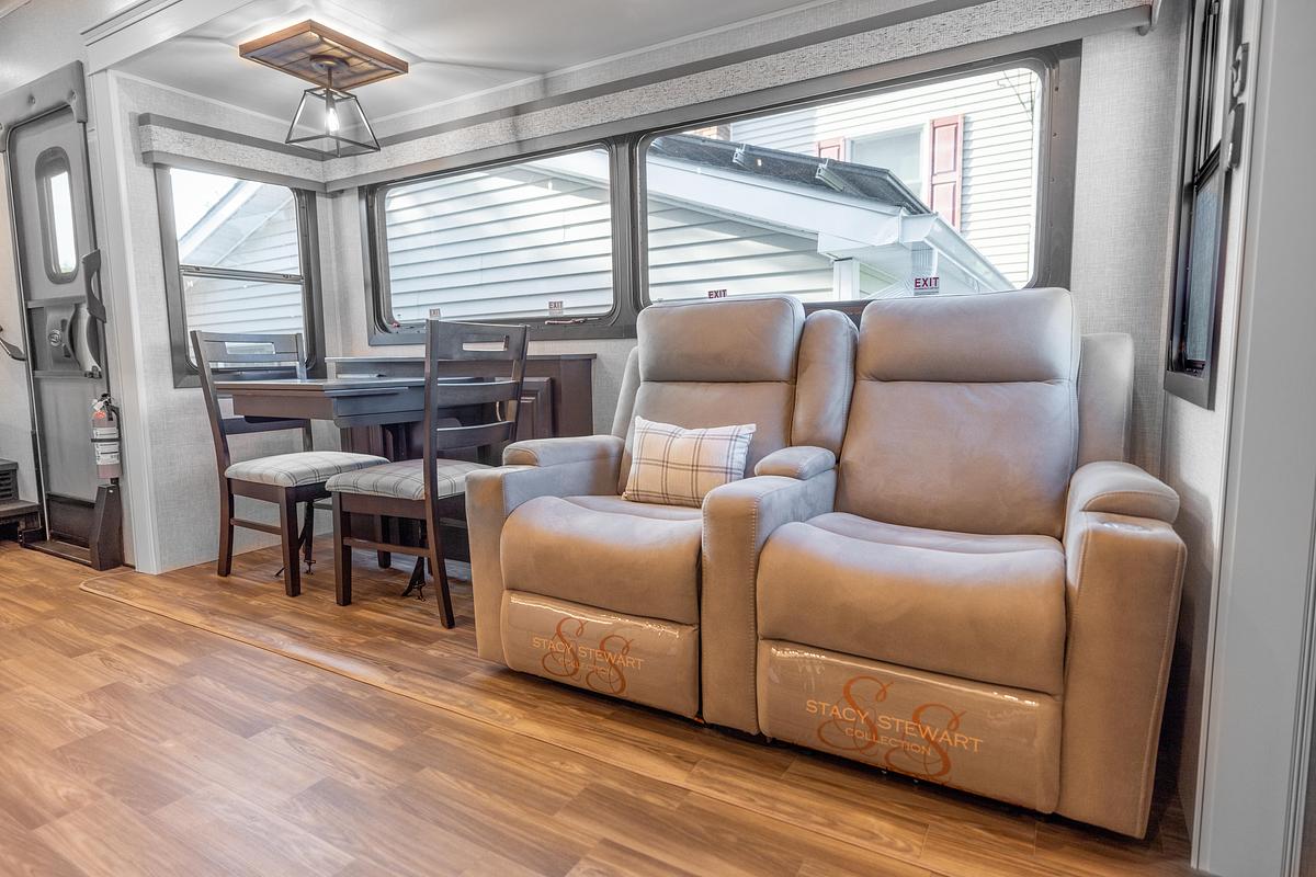 Used 2024 Jayco North Point 390CKDS Fifth Wheel