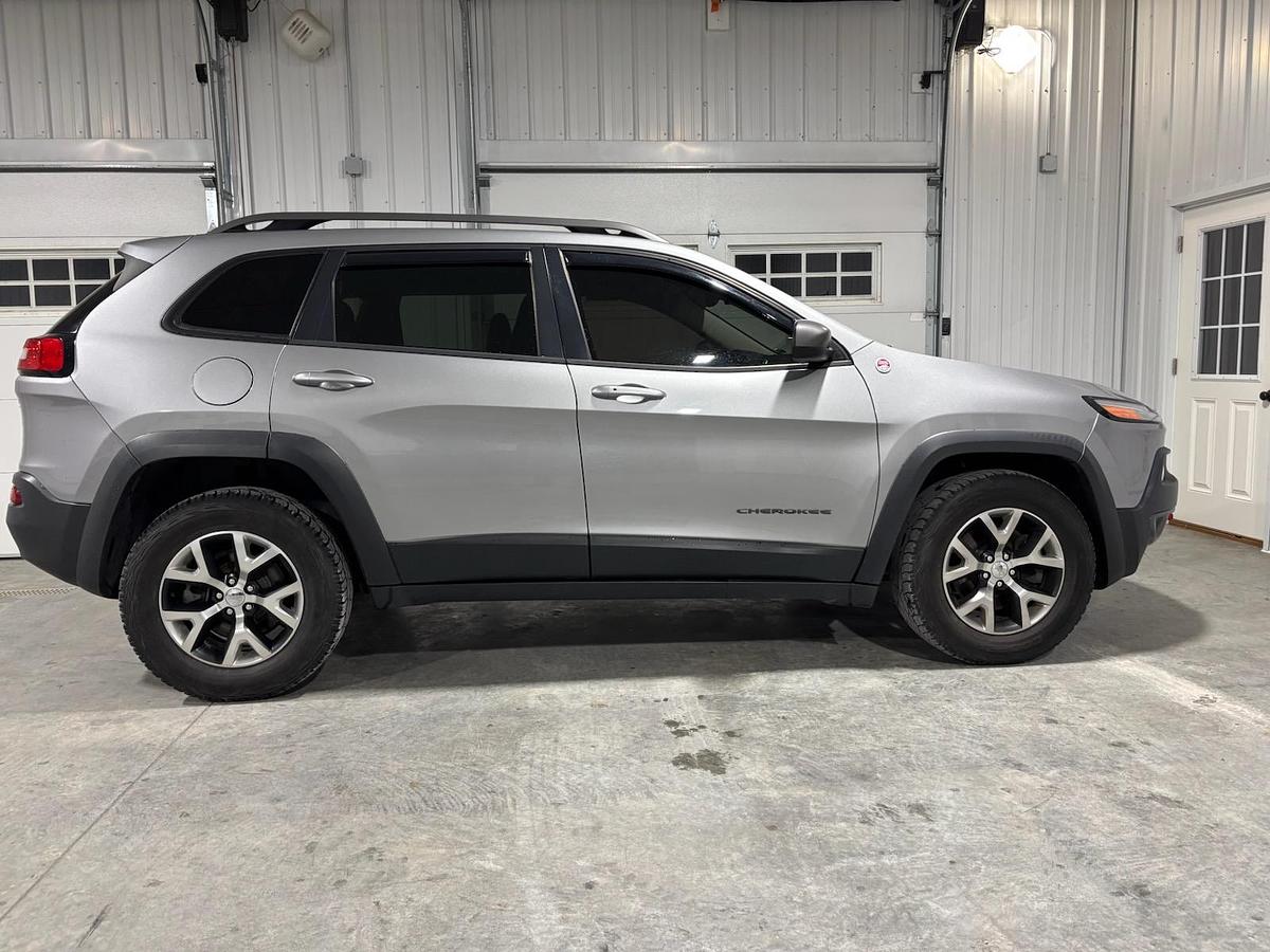 Used 2015 Jeep Cherokee Trailhawk