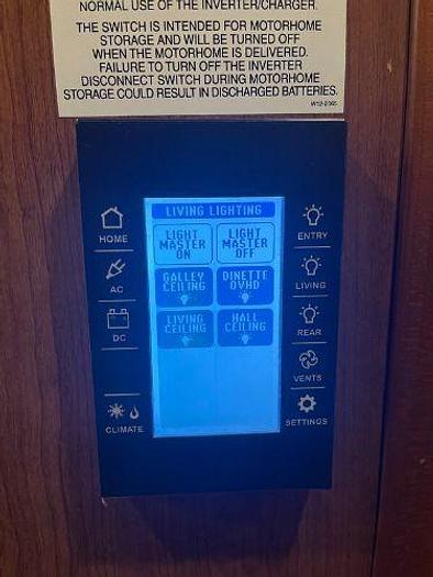 Used 2017 Fleetwood Discovery LXE 40X