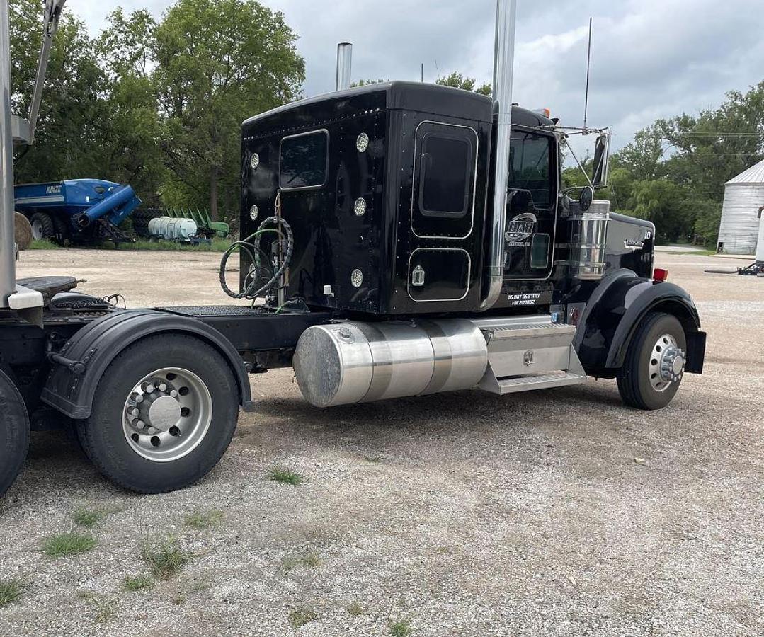 Used 2007 KENWORTH W900