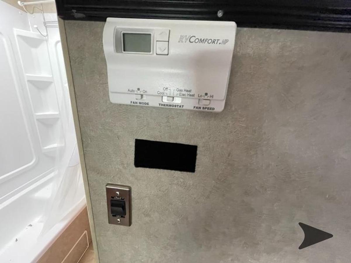 Used 2008 Fleetwood RV Icon 24A Class C Motorhome