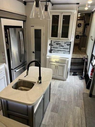 Used 2021 Keystone Montana Legacy 3791RD