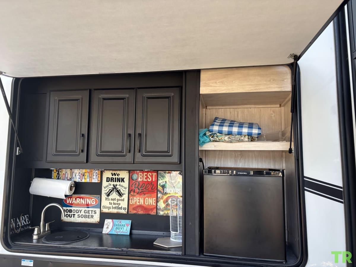 Used 2022 Forest River Sandpiper Luxury 391FLRB