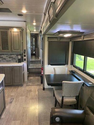 Used 2021 Keystone Montana 3813MS