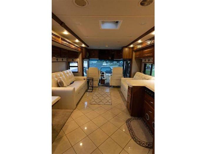Used 2013 Itasca Meridian 36M