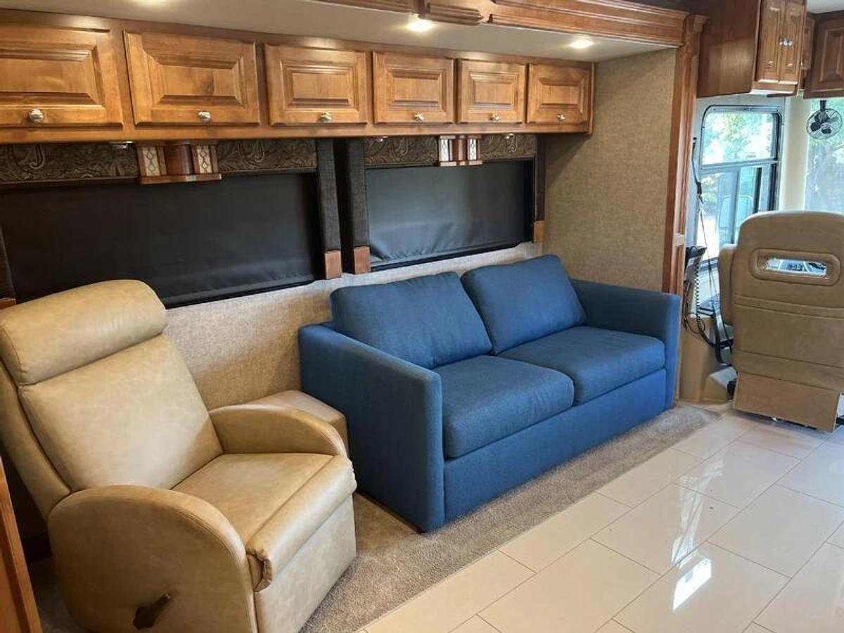 Used 2017 Tiffin Motorhomes Allegro RED 33AA Class A Motorhome