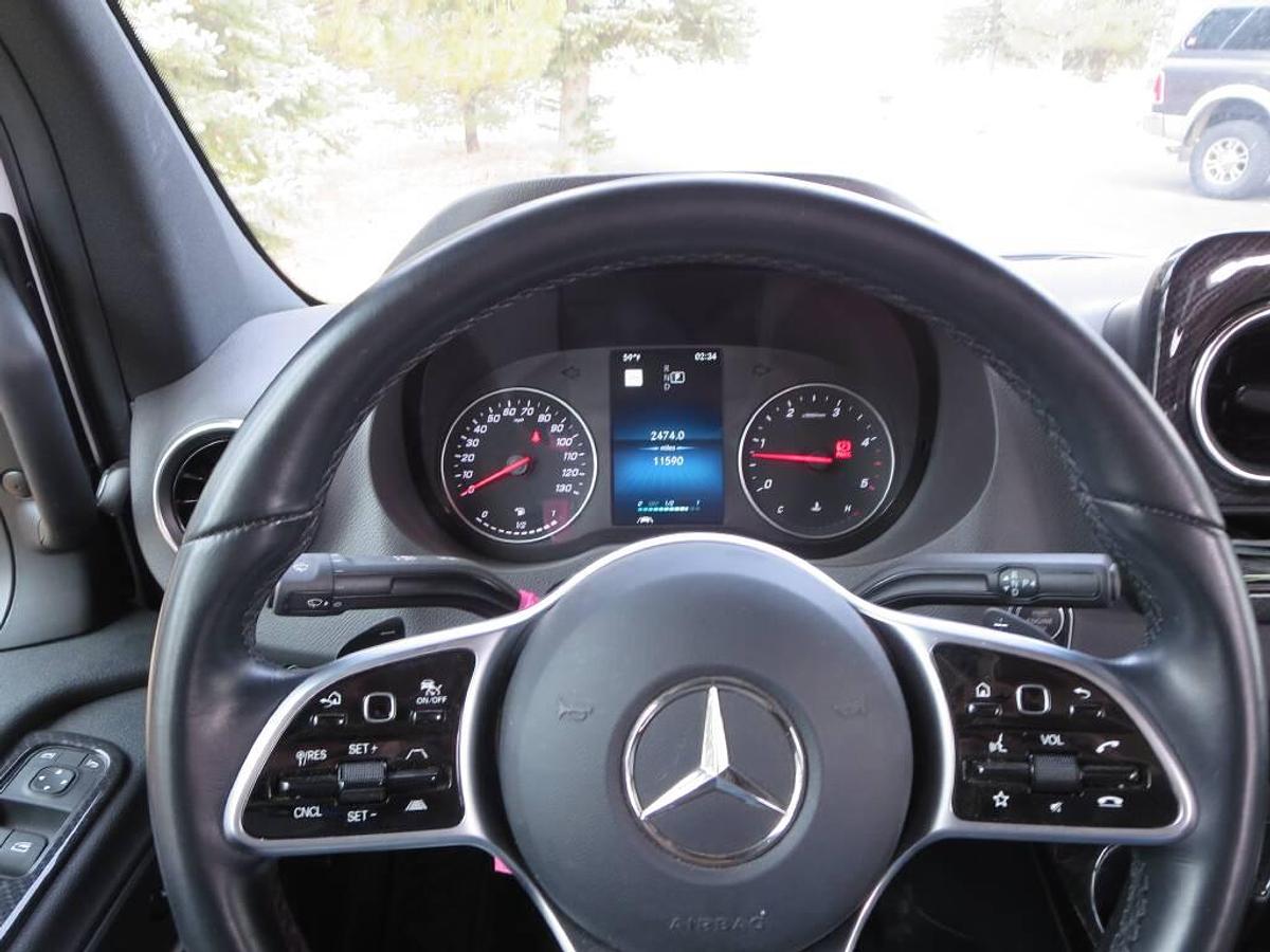 Used 2023 Winnebago Navion 24V Class C Motorhome