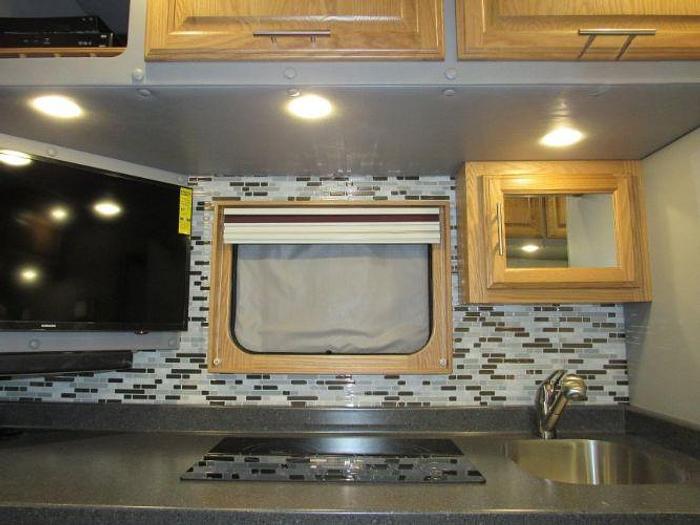 Used 2020 Peterbilt 579 Sleeper Truck