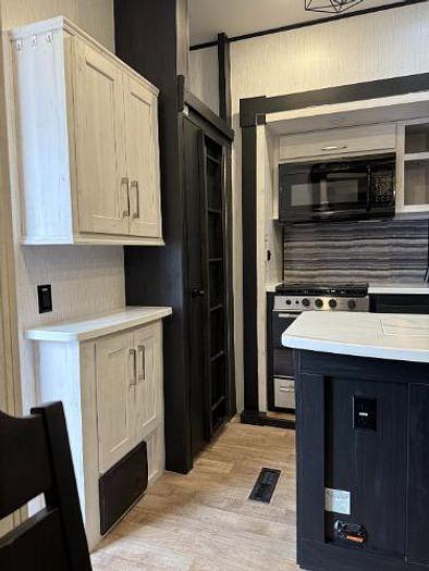 Used 2023 Cruiser RV Southfork 3710FLMB