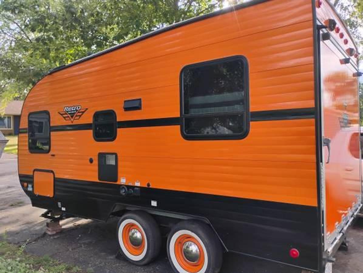 Used 2017 Riverside RV Retro 819